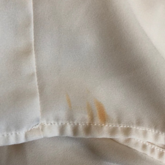 Banana Republic blouse (FREE IN BUNDLE) - Picture 4 of 4